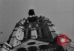 Standbild 20 Tonnen schwere Glocke New York City USA, 1930, aus Sekunde 49 historischem Filmmaterial Videoclip 65675044383