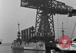 Standbild Cruiser USS St Louis C-20 Philadelphia Pennsylvania USA, 1930, aus Sekunde 15 historischem Filmmaterial Videoclip 65675044385