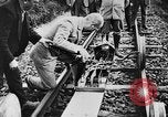 Standbild deutsche Wissenschaftler Harzgerode Deutschland, 1930, aus Sekunde 9 historischem Filmmaterial Videoclip 65675044387