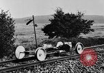 Standbild deutsche Wissenschaftler Harzgerode Deutschland, 1930, aus Sekunde 14 historischem Filmmaterial Videoclip 65675044387