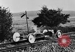 Standbild deutsche Wissenschaftler Harzgerode Deutschland, 1930, aus Sekunde 15 historischem Filmmaterial Videoclip 65675044387