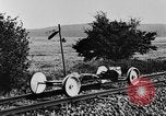 Standbild deutsche Wissenschaftler Harzgerode Deutschland, 1930, aus Sekunde 21 historischem Filmmaterial Videoclip 65675044387