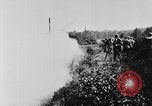 Standbild deutsche Wissenschaftler Harzgerode Deutschland, 1930, aus Sekunde 29 historischem Filmmaterial Videoclip 65675044387