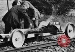 Standbild deutsche Wissenschaftler Harzgerode Deutschland, 1930, aus Sekunde 41 historischem Filmmaterial Videoclip 65675044387