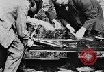 Standbild deutsche Wissenschaftler Harzgerode Deutschland, 1930, aus Sekunde 46 historischem Filmmaterial Videoclip 65675044387