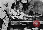 Standbild deutsche Wissenschaftler Harzgerode Deutschland, 1930, aus Sekunde 47 historischem Filmmaterial Videoclip 65675044387