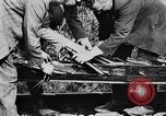 Standbild deutsche Wissenschaftler Harzgerode Deutschland, 1930, aus Sekunde 48 historischem Filmmaterial Videoclip 65675044387