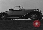 Standbild Mammoth Auto South Bend Indiana USA, 1931, aus Sekunde 13 historischem Filmmaterial Videoclip 65675044392