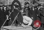 Standbild König Brawman New York City USA, 1931, aus Sekunde 53 historischem Filmmaterial Videoclip 65675044393