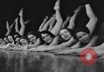 Standbild fat Frauen Philadelphia Pennsylvania USA, 1931, aus Sekunde 20 historischem Filmmaterial Videoclip 65675044394