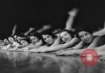 Standbild fat Frauen Philadelphia Pennsylvania USA, 1931, aus Sekunde 23 historischem Filmmaterial Videoclip 65675044394