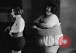 Standbild fat Frauen Philadelphia Pennsylvania USA, 1931, aus Sekunde 42 historischem Filmmaterial Videoclip 65675044394