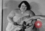 Standbild fat Frauen Philadelphia Pennsylvania USA, 1931, aus Sekunde 57 historischem Filmmaterial Videoclip 65675044394
