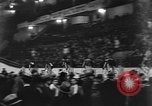 Immagine di Bike Race New York City USA, 1931, secondo 53 filmato di repertorio 65675044396