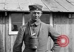 Standbild American Expeditionary Force Rarecourt Frankreich, 1918, aus Sekunde 27 historischem Filmmaterial Videoclip 65675044406