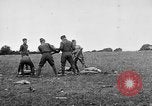 Standbild 318 Infanterie Regiment Chaumont Frankreich, 1918, aus Sekunde 17 historischem Filmmaterial Videoclip 65675044415