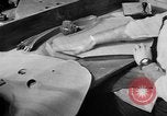 Image masque à gaz Manufacturing Factory France, 1918, de la seconde 56 séquences d'archives historiques vidéo 65675044419