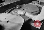 Image masque à gaz Manufacturing Factory France, 1918, de la seconde 60 séquences d'archives historiques vidéo 65675044419