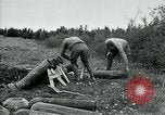 Standbild Livens gas Projektoren Ersten Weltkrieg Chaumont Frankreich, 1918, aus Sekunde 59 historischem Filmmaterial Videoclip 65675044420
