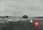 Standbild britischen Mark IV schweren Panzer Frankreich, 1918, aus Sekunde 3 historischem Filmmaterial Videoclip 65675044428
