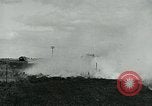 Standbild britischen Mark IV schweren Panzer Frankreich, 1918, aus Sekunde 13 historischem Filmmaterial Videoclip 65675044428