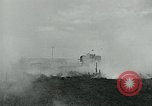 Standbild britischen Mark IV schweren Panzer Frankreich, 1918, aus Sekunde 23 historischem Filmmaterial Videoclip 65675044428