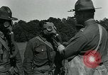 Immagine di Esercito Americano maschera a gas formazione prima guerra mondiale United States USA, 1918, secondo 62 filmato di repertorio 65675044438