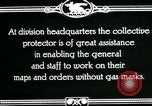 Standbild US Army chemical warfare Training United States USA, 1918, aus Sekunde 9 historischem Filmmaterial Videoclip 65675044442