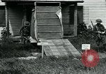Standbild US Army chemical warfare Training United States USA, 1918, aus Sekunde 21 historischem Filmmaterial Videoclip 65675044442