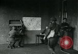 Standbild US Army chemical warfare Training United States USA, 1918, aus Sekunde 41 historischem Filmmaterial Videoclip 65675044442