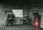 Standbild US Army chemical warfare Training United States USA, 1918, aus Sekunde 55 historischem Filmmaterial Videoclip 65675044442