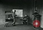 Standbild US Army chemical warfare Training United States USA, 1918, aus Sekunde 57 historischem Filmmaterial Videoclip 65675044442