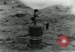 Immagine di Portable tossico di bombole di gas United States USA, 1921, secondo 27 filmato di repertorio 65675044444