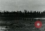 Immagine di Portable tossico di bombole di gas United States USA, 1921, secondo 34 filmato di repertorio 65675044444