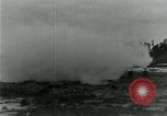 Immagine di Portable tossico di bombole di gas United States USA, 1921, secondo 39 filmato di repertorio 65675044444