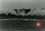 Immagine di Portable tossico di bombole di gas United States USA, 1921, secondo 45 filmato di repertorio 65675044444