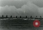 Immagine di Portable tossico di bombole di gas United States USA, 1921, secondo 54 filmato di repertorio 65675044444