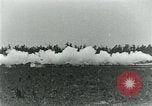 Immagine di Portable tossico di bombole di gas United States USA, 1921, secondo 62 filmato di repertorio 65675044444