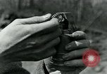 Image le phosphore des grenades à main United States USA, 1921, de la seconde 8 séquences d'archives historiques vidéo 65675044447