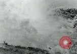 Image le phosphore des grenades à main United States USA, 1921, de la seconde 23 séquences d'archives historiques vidéo 65675044447