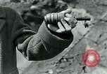 Image le phosphore des grenades à main United States USA, 1921, de la seconde 53 séquences d'archives historiques vidéo 65675044447