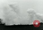Image Le phosphore grenade à main United States USA, 1921, de la seconde 20 séquences d'archives historiques vidéo 65675044448