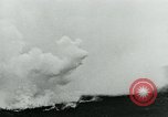 Image Le phosphore grenade à main United States USA, 1921, de la seconde 30 séquences d'archives historiques vidéo 65675044448