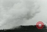Image Le phosphore grenade à main United States USA, 1921, de la seconde 56 séquences d'archives historiques vidéo 65675044448