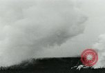 Image Le phosphore grenade à main United States USA, 1921, de la seconde 59 séquences d'archives historiques vidéo 65675044448