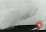 Image Le phosphore grenade à main United States USA, 1921, de la seconde 60 séquences d'archives historiques vidéo 65675044448