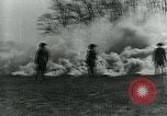 Image bougies toxiques United States USA, 1921, de la seconde 22 séquences d'archives historiques vidéo 65675044449