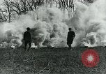 Image bougies toxiques United States USA, 1921, de la seconde 28 séquences d'archives historiques vidéo 65675044449