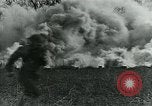 Image bougies toxiques United States USA, 1921, de la seconde 31 séquences d'archives historiques vidéo 65675044449