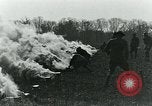 Image bougies toxiques United States USA, 1921, de la seconde 54 séquences d'archives historiques vidéo 65675044449